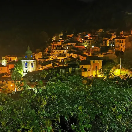 度假居 Belvedere